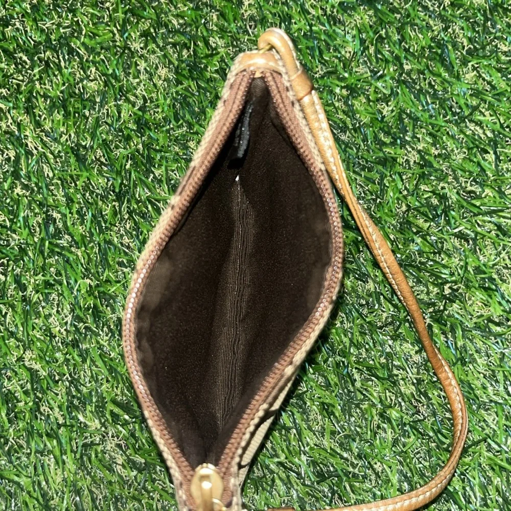 Coach VINTAGE Brown Gold Wristlet